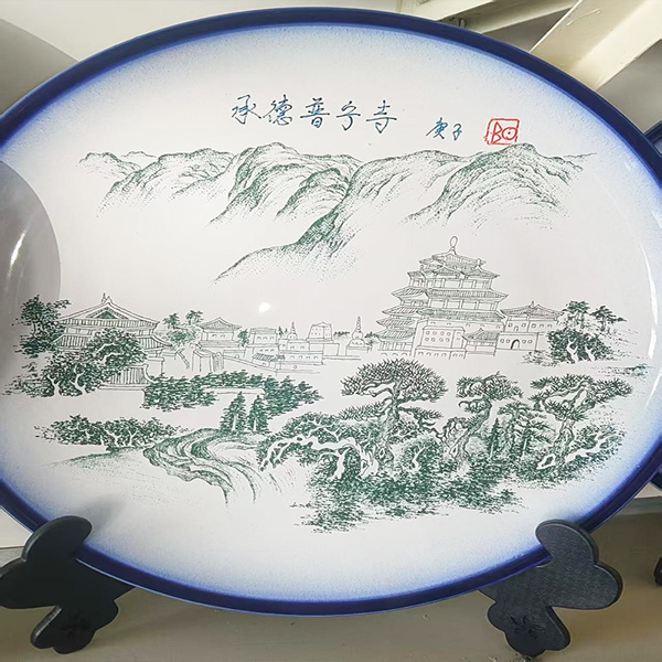 盘子刻瓷画16cm